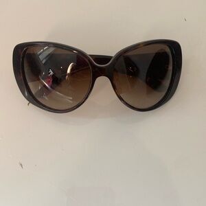 Vintage Gucci Sunglasses Reformation